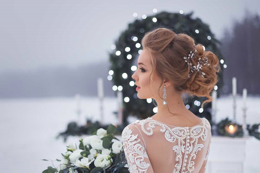 Les plus belles coiffures de mariage pour l'hiver 